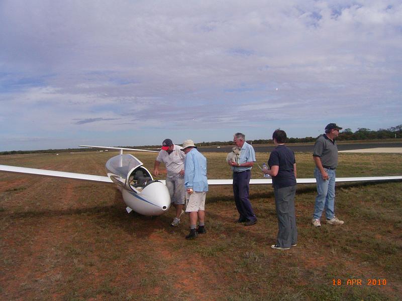 gliding cobar 010.JPG - Unicode